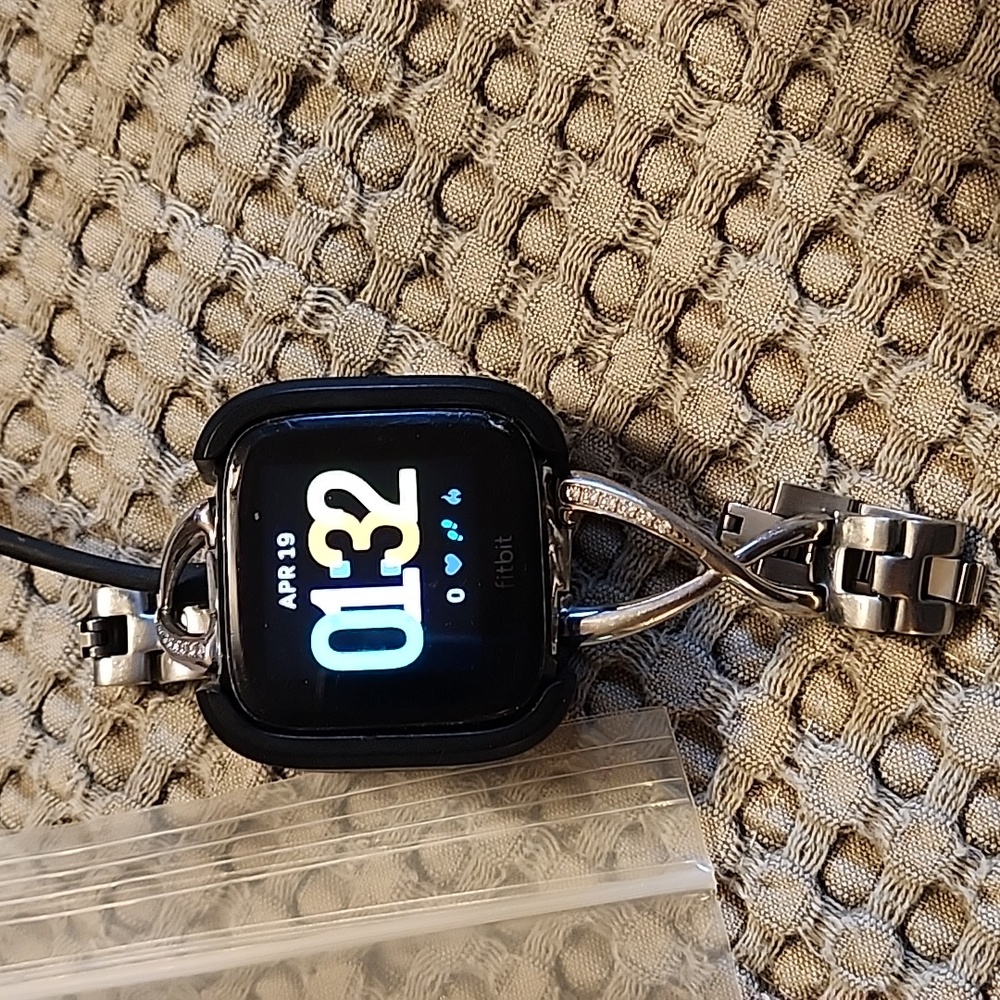 Fitbit Versa 2 Smartwatch